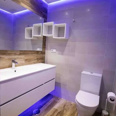 3 Hab. 6 Personas Urb. Costa Hispania Santa Pola